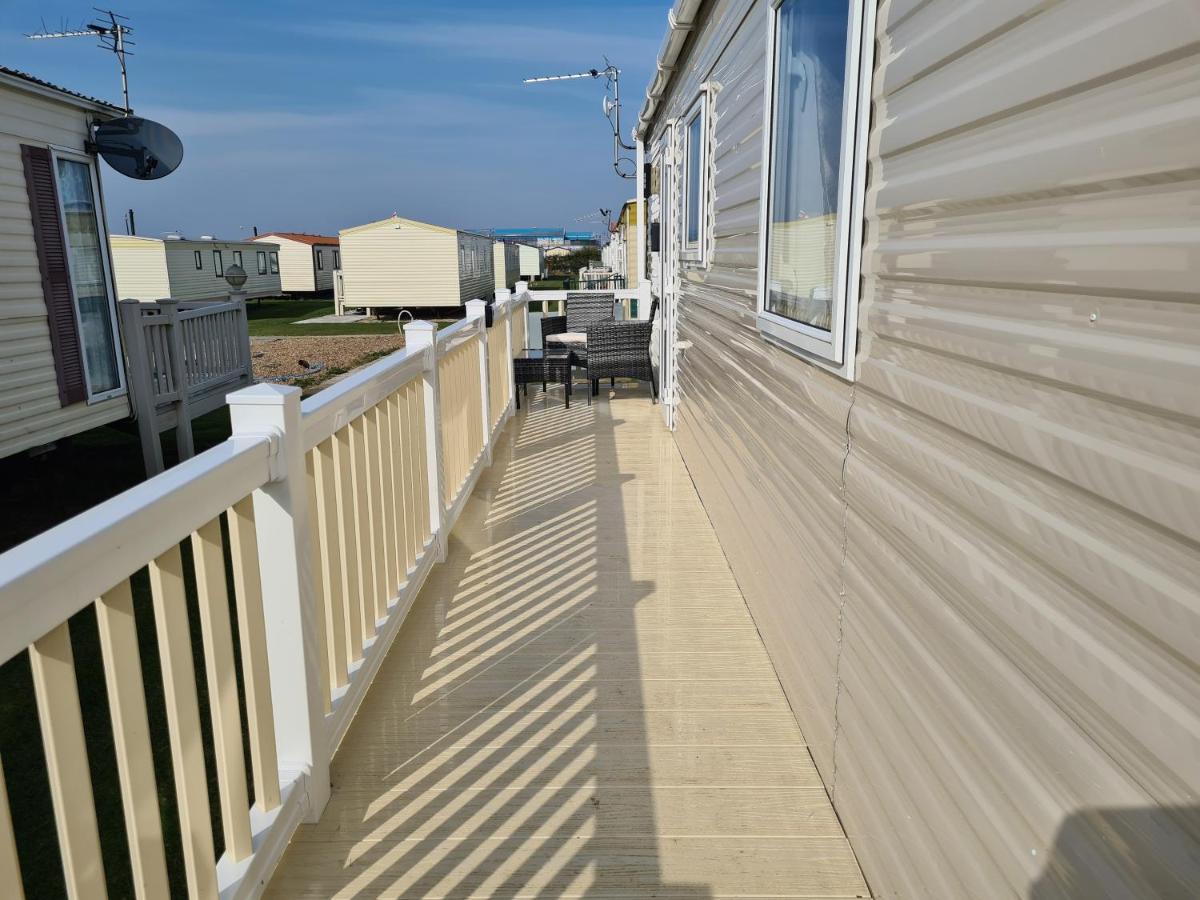 8 Berth Eastgate Fantasy Island Apartment Инголдмелс Екстериор снимка