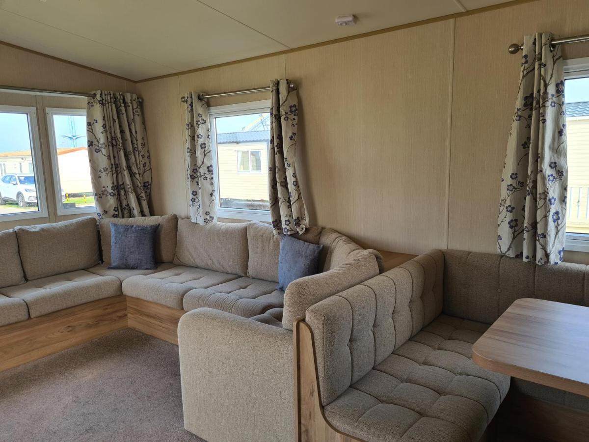 8 Berth Eastgate Fantasy Island Apartment Инголдмелс Екстериор снимка