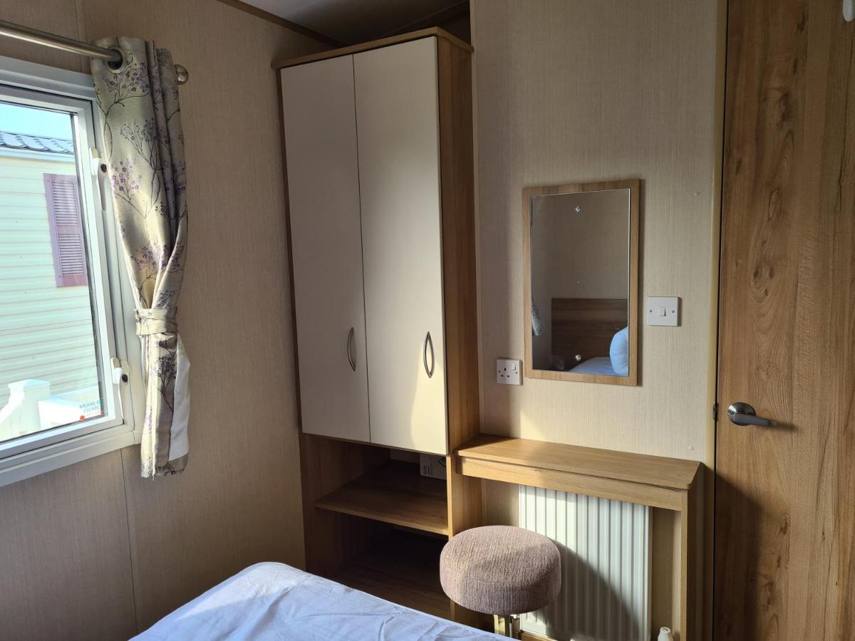 8 Berth Eastgate Fantasy Island Apartment Инголдмелс Екстериор снимка